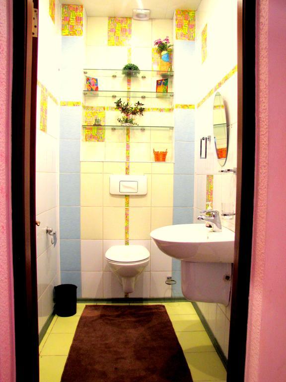 Guest House On Abdulliny Street 54 * Almaty