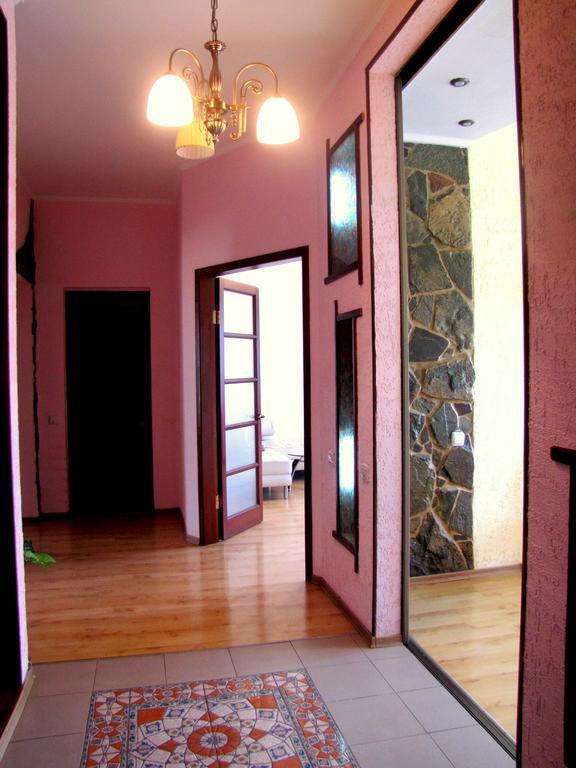 Homestay Guest House On Abdulliny Street 54