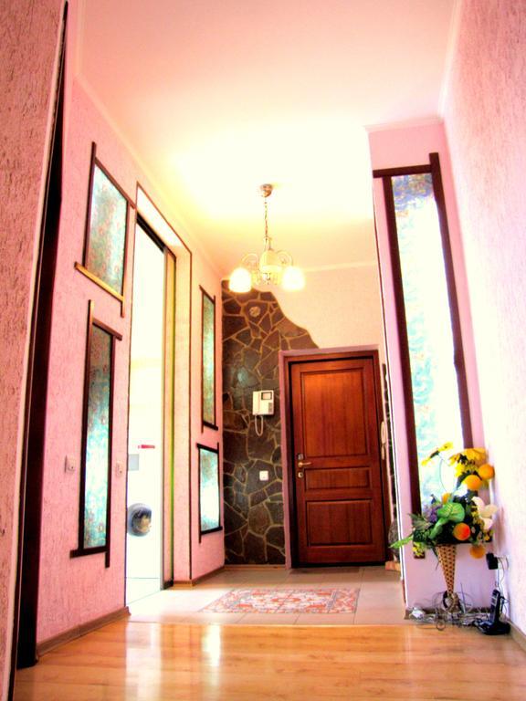 Guest House On Abdulliny Street 54 Homestay *